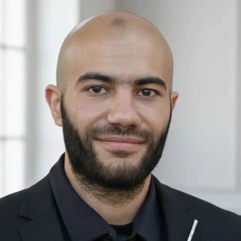 آدم تكروري